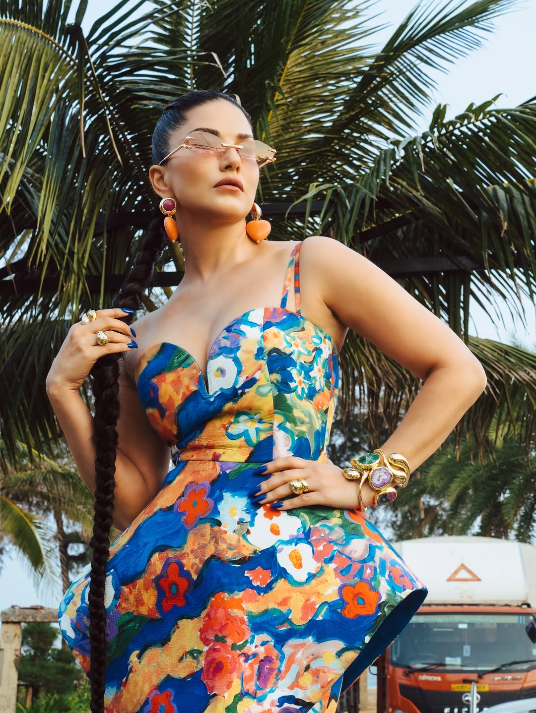 Actress Sunny Leone Photo Gallery