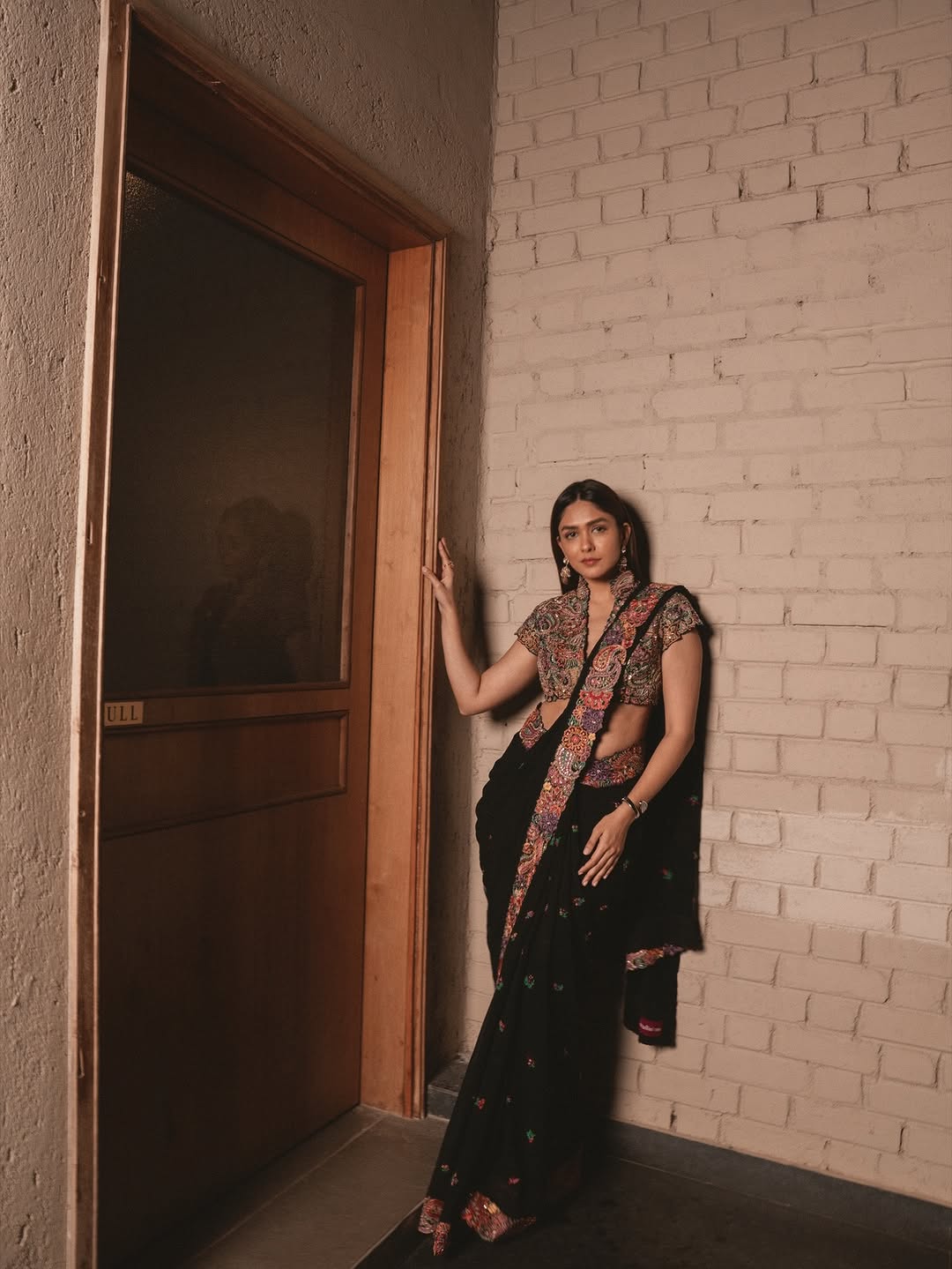 Actress Mrunal Thakur Photo Gallery