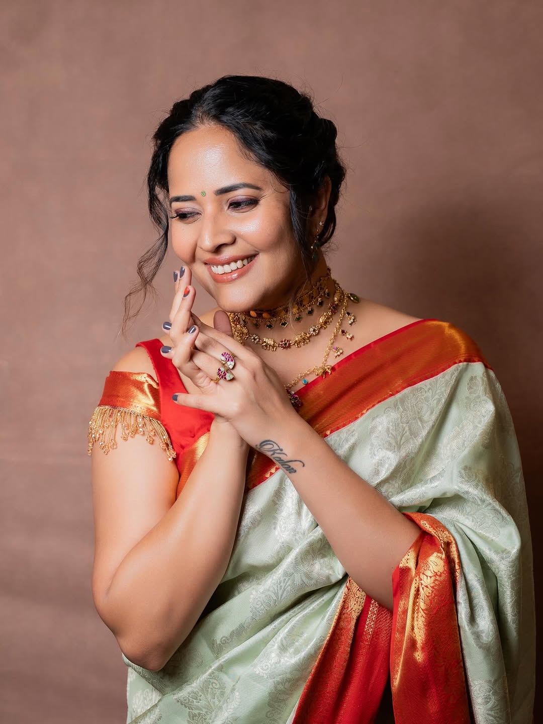 Anasuya Bharadwaj (Image Credit: Instagram) Actress Anasuya Bharadwaj photo gallery