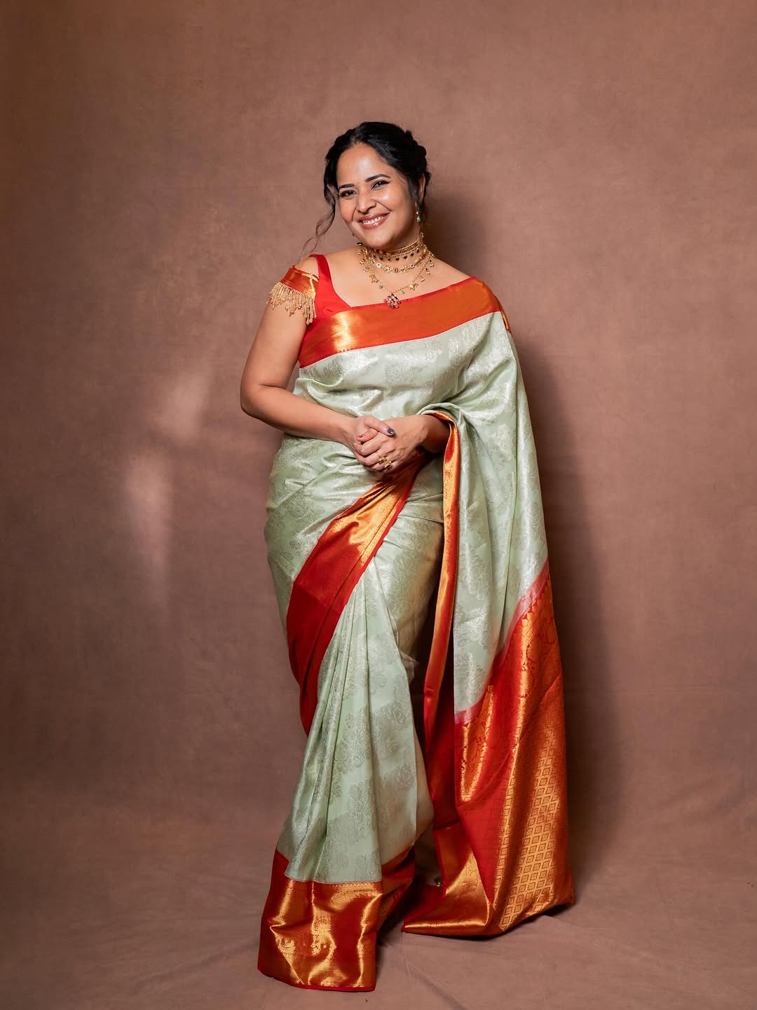 Anasuya Bharadwaj (Image Credit: Instagram) Actress Anasuya Bharadwaj photo gallery