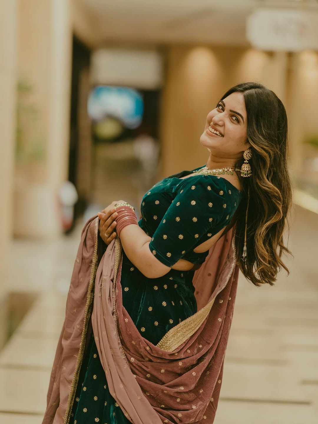Sravanthi Chokarapu (Image Credit: Instagram) Actress Sravanthi Chokarapu Photo Gallery