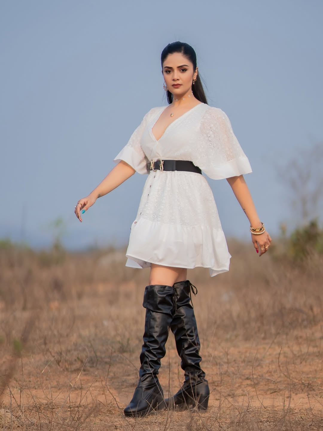 Actress Sreemukhi Photo Gallery