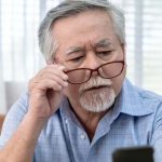 Kidney Disease Symptoms: కిడ్నీ వ్యాధిని ముందే పసిగట్టే.. కంటి మార్పులు, అస్సలు నిర్లక్ష్యం చేయొద్దు