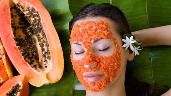 Papaya For Skin Whitening: బొప్పాయితో గ్లోయింగ్ స్కిన్.. ఇలా వాడితే రెట్టింపు సౌందర్యం