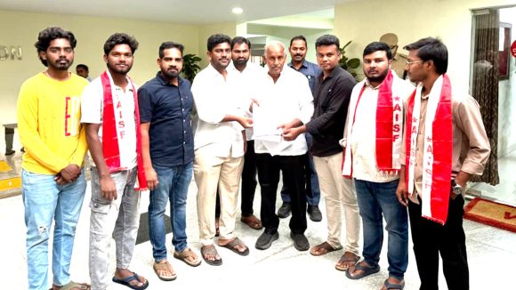 AISF Demands: విద్యారంగ సమస్యలపై చట్టసభల్లో మాట్లాడాలి.. కూనంనేని సాంబశివరావుకి ఏఐఎస్ఎఫ్ వినతి