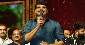 Dhurandhar 2: ధురంధర్ 2 నుంచీ "ఆరి ఆరి" టైటిల్ ట్రాక్.. బీట్స్ అదిరిపోలా?