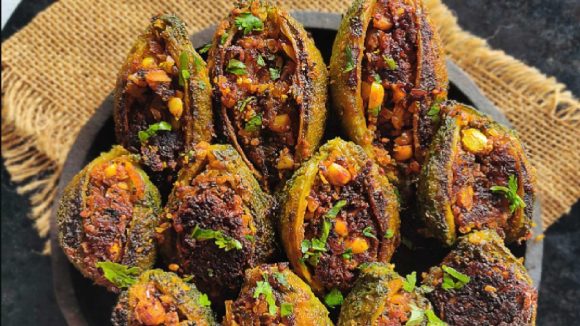 Stuffed Bitter gourd: టేస్టీ స్టఫ్డ్ కాకరకాయ రెసిపీ.. ఇలా వండితే ఎవరికైనా నచ్చేస్తుంది