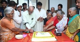 Chiranjeevi: చిరంజీవి గొప్ప మనసు..ఆ అవార్డు డబ్బులు మొత్తం విరాళంగా ఇచ్చిన మెగాస్టార్!