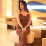 Divya Bharathi: పర్ఫెక్ట్ అందాలతో మెస్మరైజ్ చేస్తున్న దివ్యభారతి!