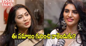 Balakrishna: హీరోయిన్ కాళ్ళు మొక్కిన బాలకృష్ణ..నెటిజన్స్ రియాక్షన్ ఇదే!