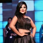 Film industry: ఘోరం..రోడ్డు ప్రమాదంలో ప్రముఖ యువ నటి మృతి!