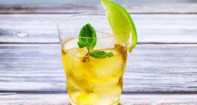Healthy Drink: రోజూ నిమ్మరసం, మెంతుల నీరు తాగారంటే ఏం జరుగుతుందో మీరు ఊహించలేరు
