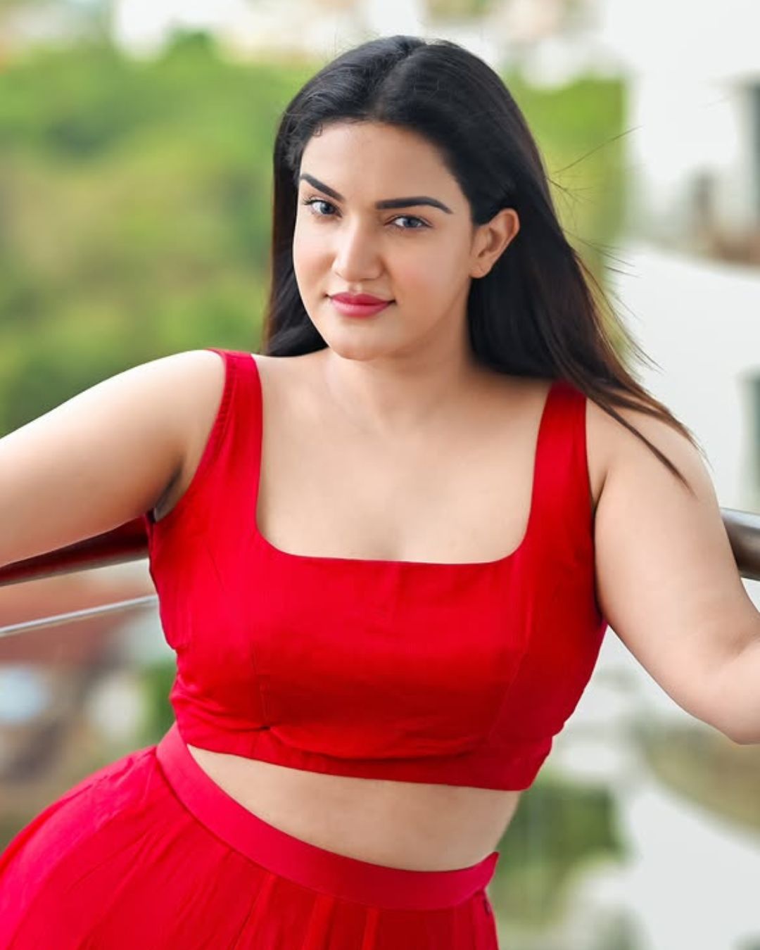 Honey Rose : రెడ్ డ్రెస్ లో క్యూట్ లుక్ లో హనీ రోజ్..ఫ్యాన్స్ ఫిదా..!