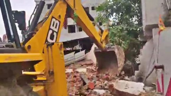 HYDRA: ఇది కదా హైడ్రా అంటే.. రూ.3200 కోట్ల ప్రభుత్వ భూమి స్వాధీనం