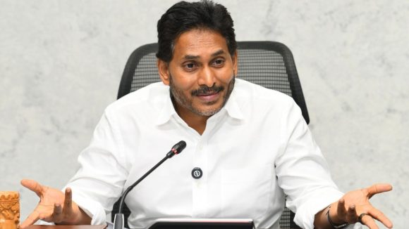 Jagan : ప్రభుత్వ ఖజానా నిల్..కారణం ఎవరు జగన్?