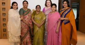 ఒకే ప్రేమ్ లో మెగా లేడీస్... చూడ్డానికి రెండు కళ్ళు సరిపోవట్లేదుగా!