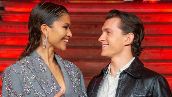 Tom Holland and Zendaya: జెండయా – టామ్ హాలండ్ సీక్రెట్ వెడ్డింగ్ వైరల్.. అభిమానులకు పెద్ద షాక్ ఇచ్చిన జంట..!