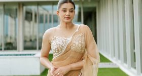 Priyamani: కరీనా కపూర్‌లా చూపిస్తానన్నారు..అందుకే బికినీ వేసుకున్నా.. ప్రియమణి షాకింగ్ కామెంట్స్..