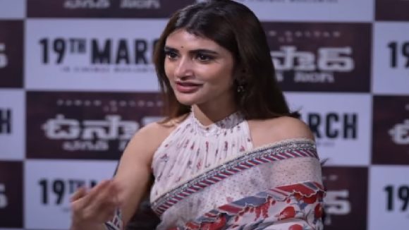 Sreeleela: పవన్ కళ్యాణ్ గురించి టాప్ సీక్రెట్ చెప్పేసిన శ్రీలీల.. ఆ పదం చెబితే ఏమైనా ఒప్పుకుంటారట!