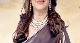 Star Herione:రెండు పెళ్లిళ్లు, ఆరు సంబంధాలు.. ఇప్పుడు మళ్లీ పెళ్లి కావాలి అంటున్న 60 ఏళ్ల నటి..!