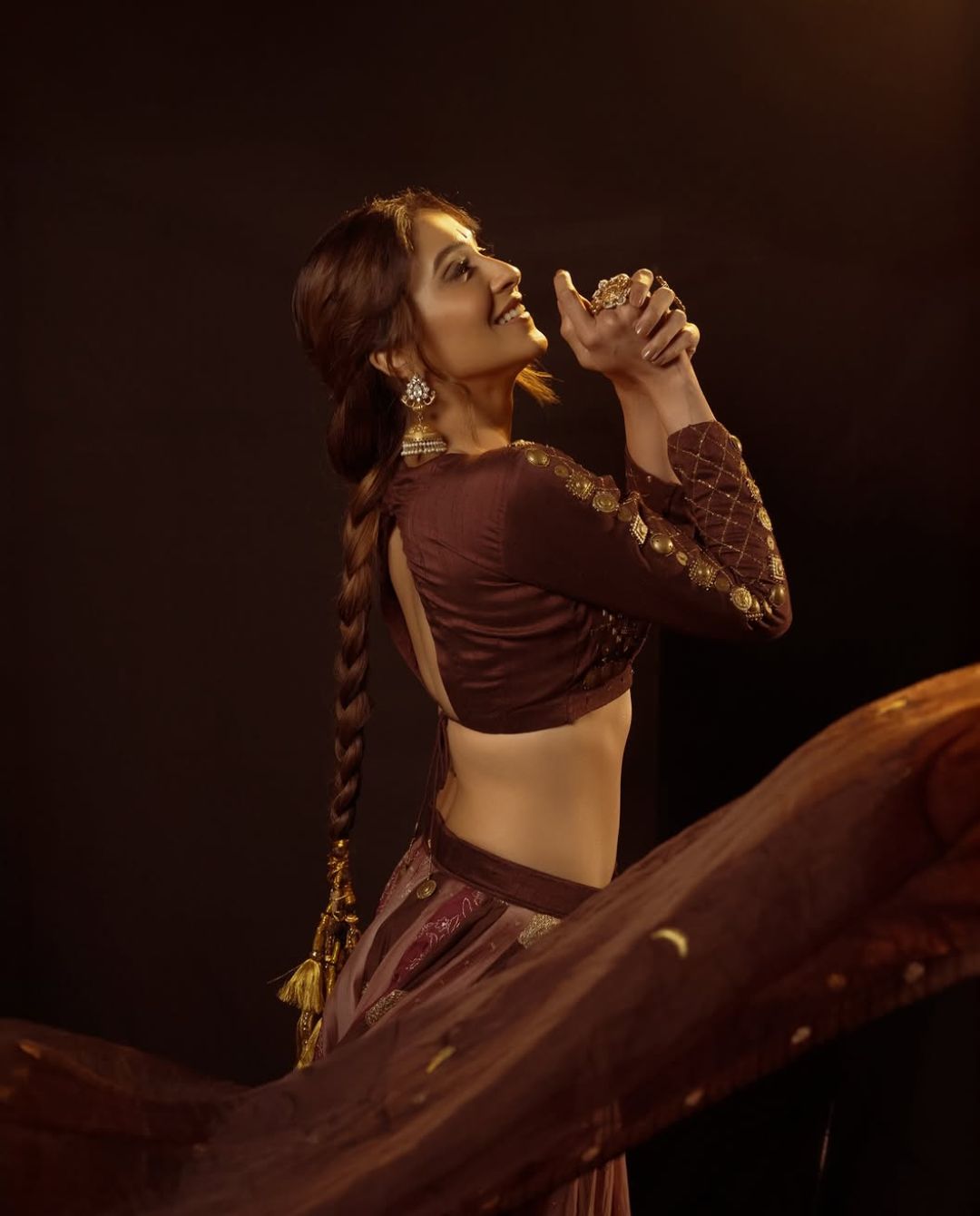Regena Cassandra: పదహారణాల పడుచందం.. నాట్యమయూరిలా దర్శనమిస్తున్న రెజీనా!