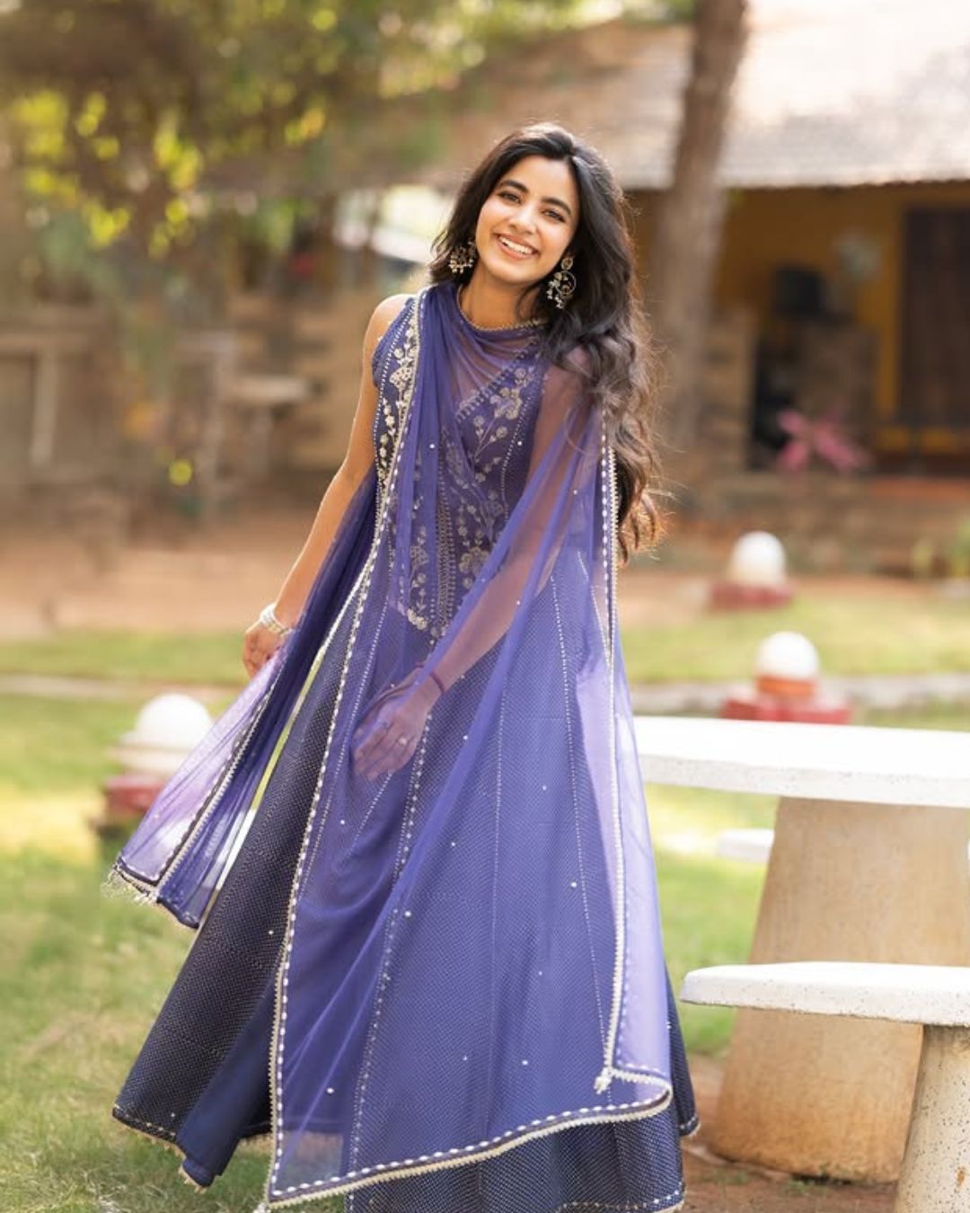 Shivani Nagaram: ఒక్క స్మైల్ తో శివాని ఏముంది మావా.. ఫోటోలు వైరల్…