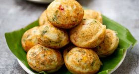 Spicy Paniyaram: స్పైసీ గుంతపొంగనాలు ఇలా చేస్తే కొబ్బరి చట్నీతో రుచి అదిరిపోతుంది
