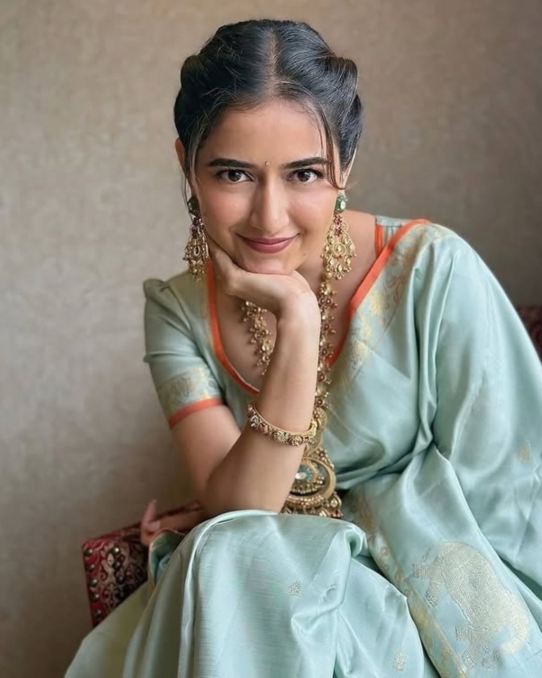 Ashika Ranganath Photo Gallery