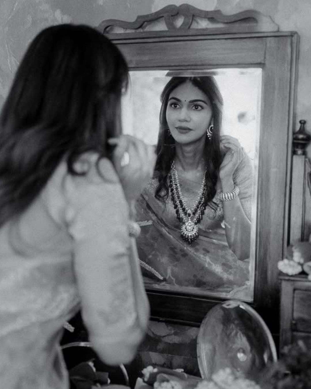 Allu Sneha Reddy : ఆరేంజ్ చీరలో మెరిసిపోతున్న అల్లు అర్జున్ భార్య.. భలే ఉంది కదూ..