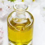 Baobab Oil: జుట్టు పొడవుగా, నల్లగా పెరగాలా? ఇప్పుడే బావోబాబ్ నూనె కొనేసుకోండి