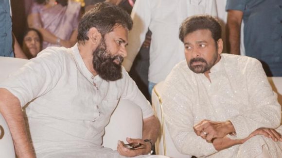 Tollywood: పిక్ ఆఫ్ ది డే.. ఒకే ఫ్రేమ్ లో చిరు – పవన్!