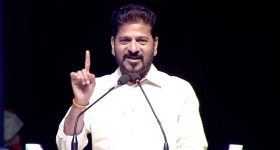 CM Revanth Reddy: మహాభారతంలో నా ఫేవరెట్ క్యారెక్టర్ కర్ణుడు.. సీఎం రేవంత్ కీలక వ్యాఖ్యలు