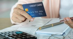 Credit Card Tips: క్రెడిట్ కార్డు ఖర్చులు కంట్రోల్ ఉంచే 6 టిప్స్