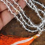 Crystal Mala: ఒత్తిడిని మాయం చేసే ‘స్పటిక’.. ధరిస్తే కలిగే మార్పులివే!