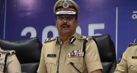 ఆయుధాలు వీడండి.. జనంలోకి రావాల‌ని మావోయిస్టులకు డీజీపీ శివధర్ రెడ్డి పిలుపు