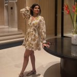 Actress Divi Vadthya: పొట్టి గౌనులో కిర్రాక్ ఫోజులతో రెచ్చగొడుతున్న దివి.. ఏం అందంరా బాబోయ్!
