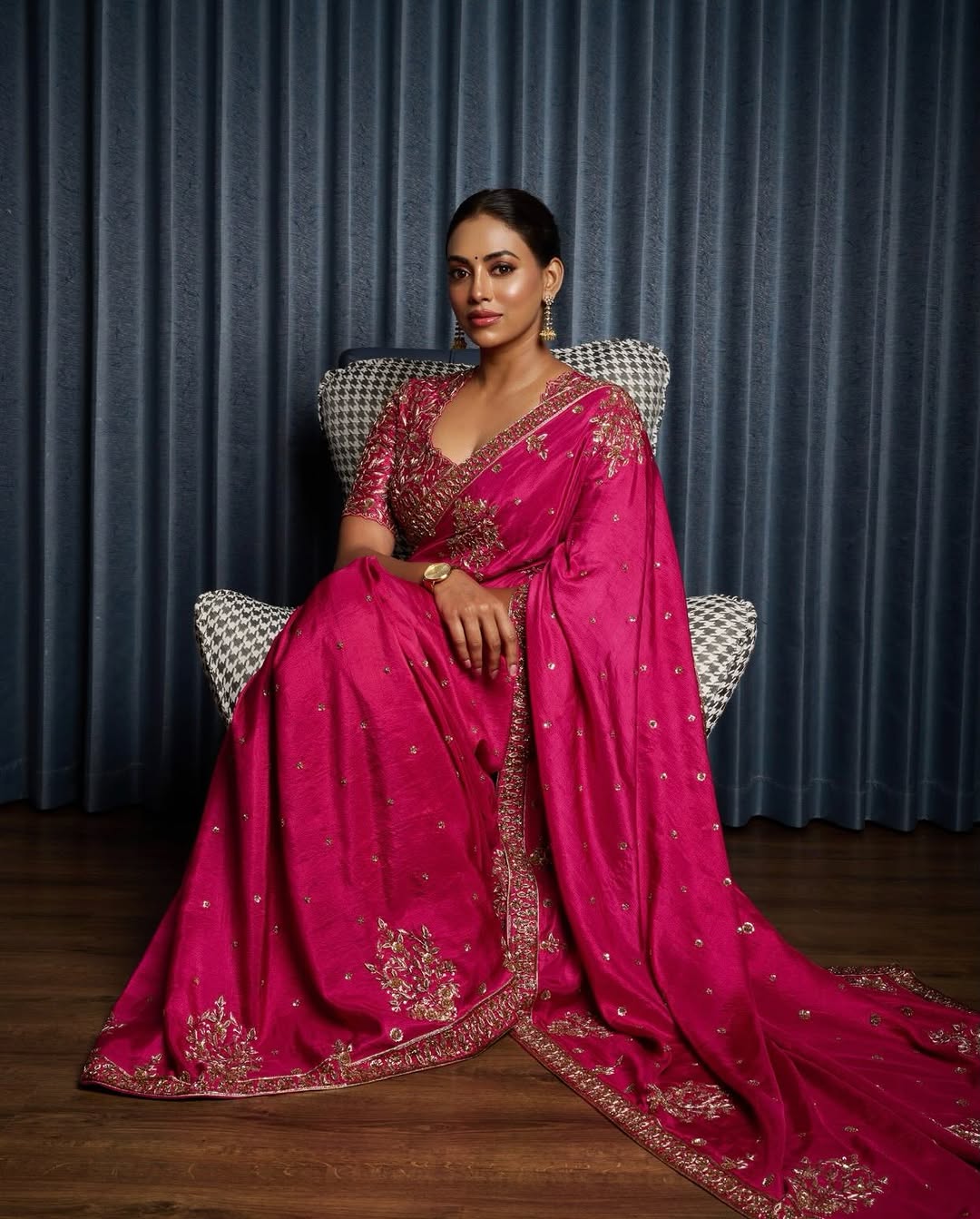 Kamakshi Bhasharla photo Gallery