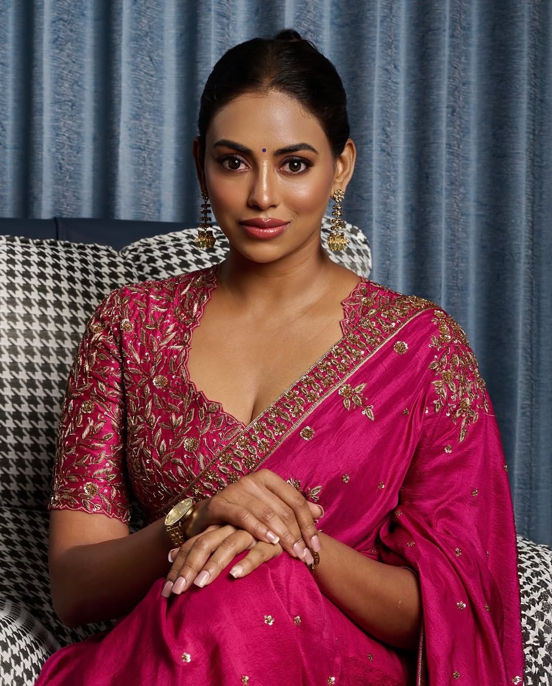 Kamakshi Bhasharla photo Gallery