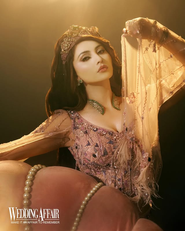 Urvashi Rautela ( Source / Instagram ) Urvashi Rautela Photo Gallery