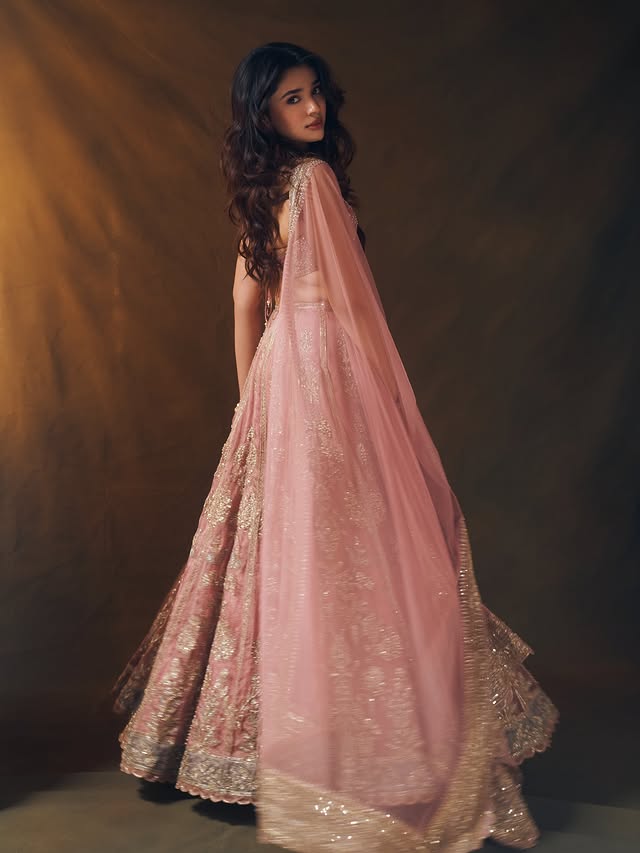 Krithi Shetty (Source /instagram) Krithi Shetty Photo Gallery