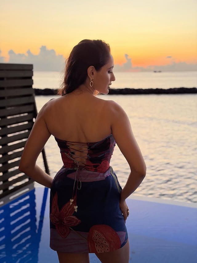 Pragya Jaiswal Photo Gallery