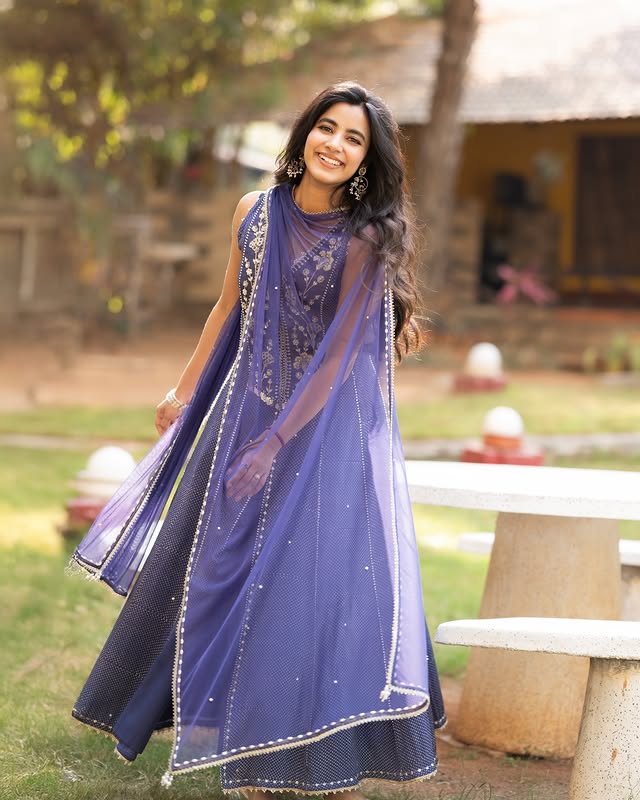 Shivani Nagaram photo Gallery