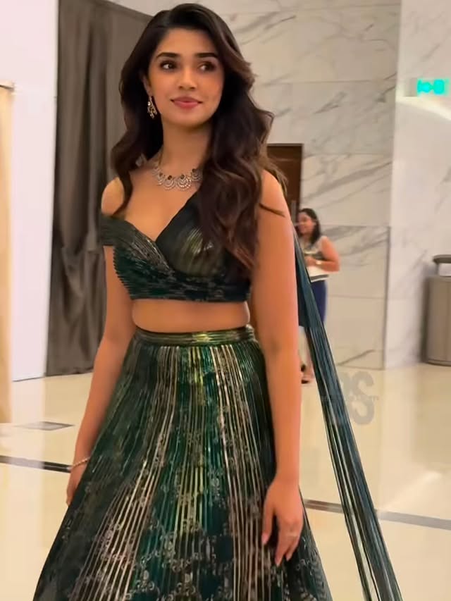 Krithi Shetty (Source /instagram) Krithi Shetty Photo Gallery