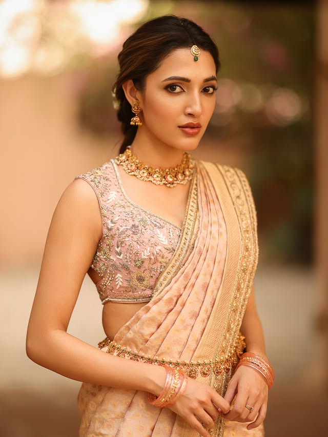 Nehashetty  Photo Gallery