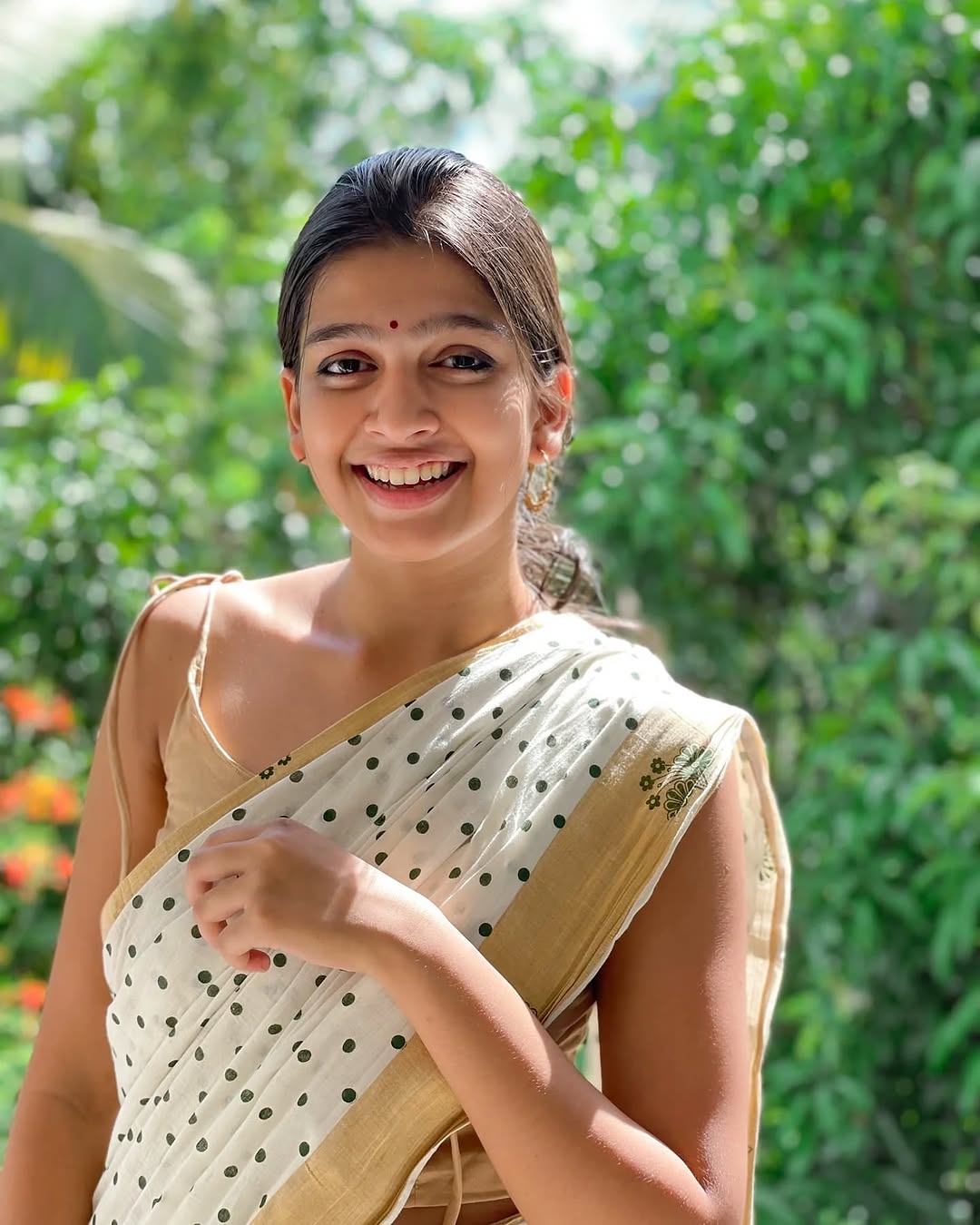 Ananthika Sanilkumar photo Gallery