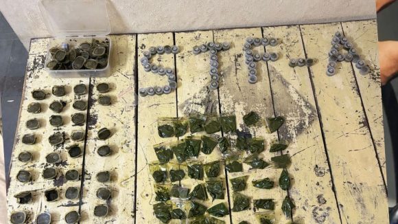 Ganja Bhang Seized: గంజాయి ‘బంగ్’ కలకలం.. హోలీ పూట మత్తు చిమ్ముతున్న ముఠా అరెస్ట్..