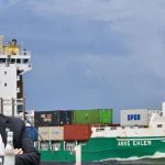 Iran Blocks Pakistan Vessel: హర్మూజ్ వద్ద పాకిస్తాన్ నౌకను ఆపేసిన ఇరాన్.. ఇక దాయాదికి చుక్కలే!