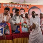 Medchal News: ముస్లిం సోదరులకు రంజాన్ కానుకలు పంపిణీ చేసిన డీసీసీ అధ్యక్షుడు వజ్రేష్ యాదవ్