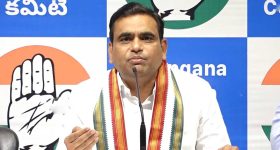 Pakistan Team: క‌రాచీ ఎయిర్ పోర్టులో పాక్ ప్లేయ‌ర్ల‌కు అవ‌మానం..కుక్క కూడా దేక‌డం లేదా ?