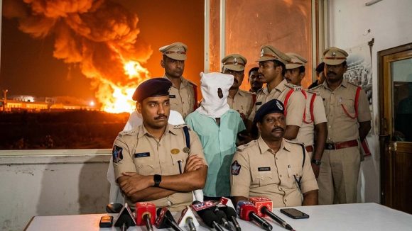Amaravati Fire: సెలవు ఇవ్వలేదని మేఘాలో సెక్యూరిటీ గార్డ్ నిప్పు.. అమరావతి అగ్ని ప్రమాదం వెనుక సంచలన నిజాలు!